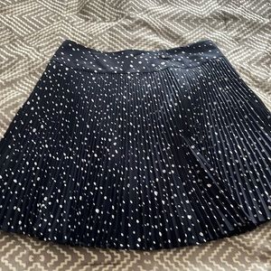 NWOT Ann Taylor pleated polkadot skirt